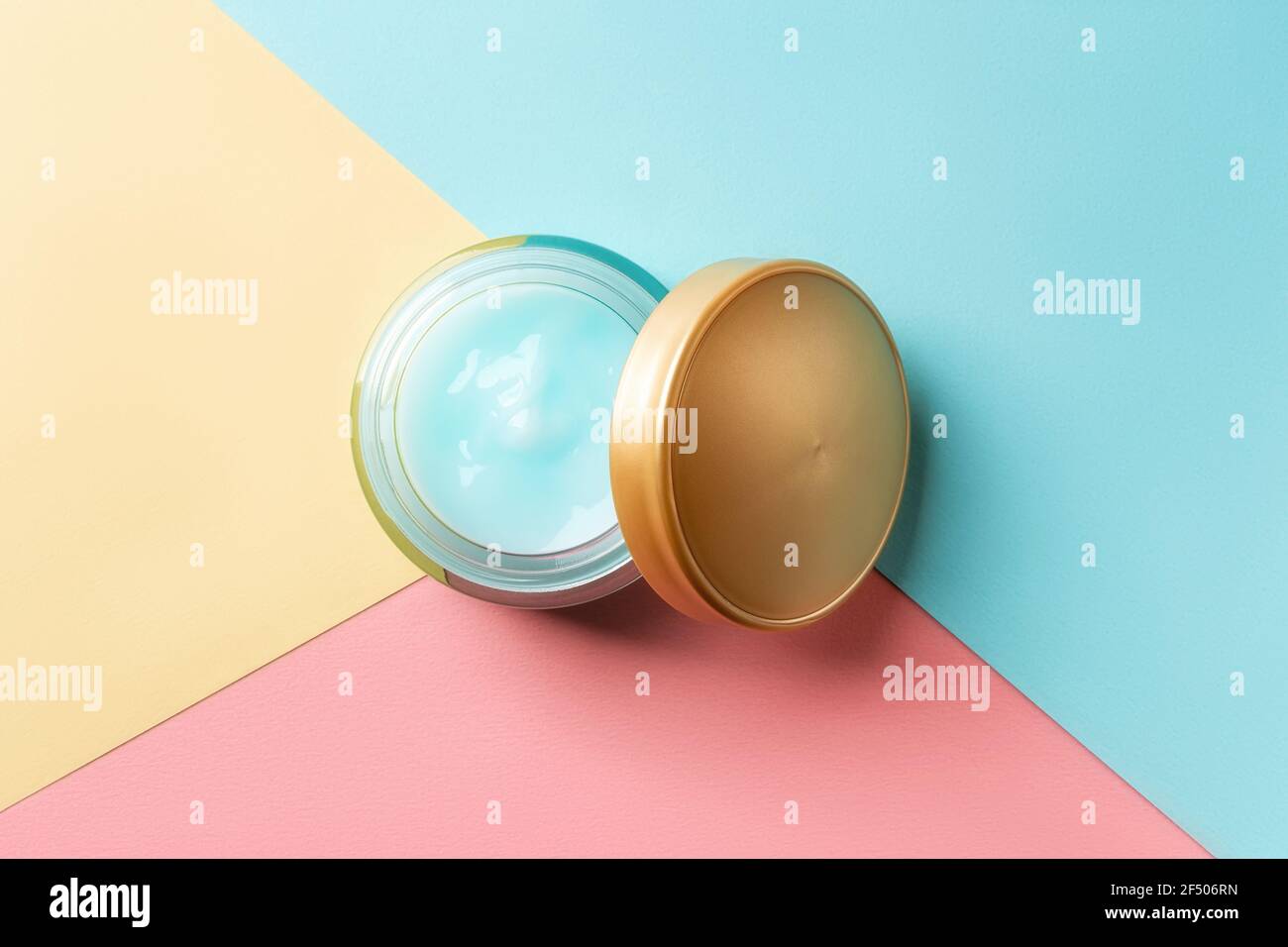 Download Open Cosmetic Jar Face Cream High Resolution Stock Photography And Images Alamy