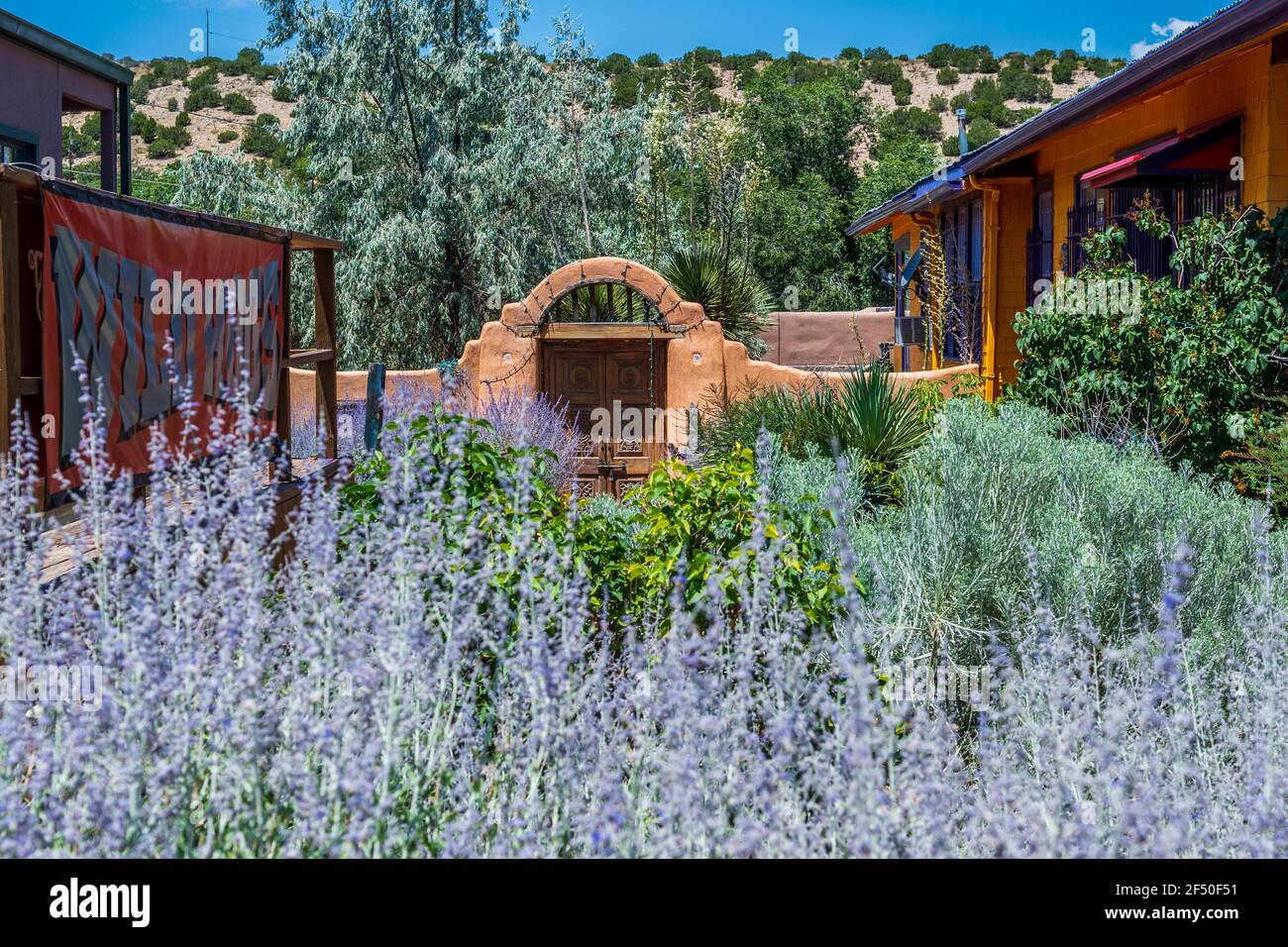 Madrid new mexico hi-res stock photography and images - Alamy