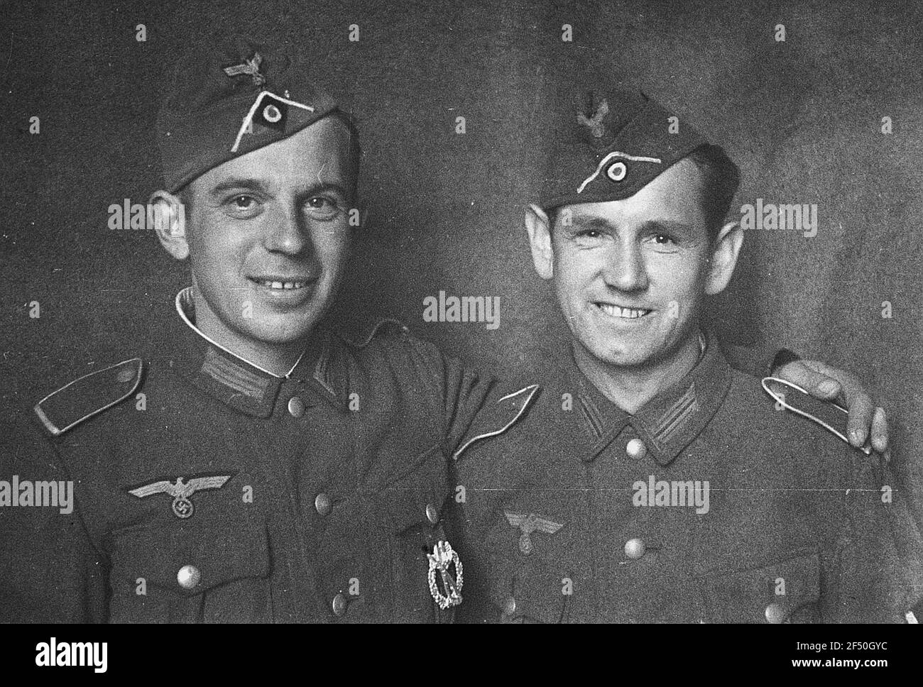World war two soldier portrait Black and White Stock Photos & Images ...