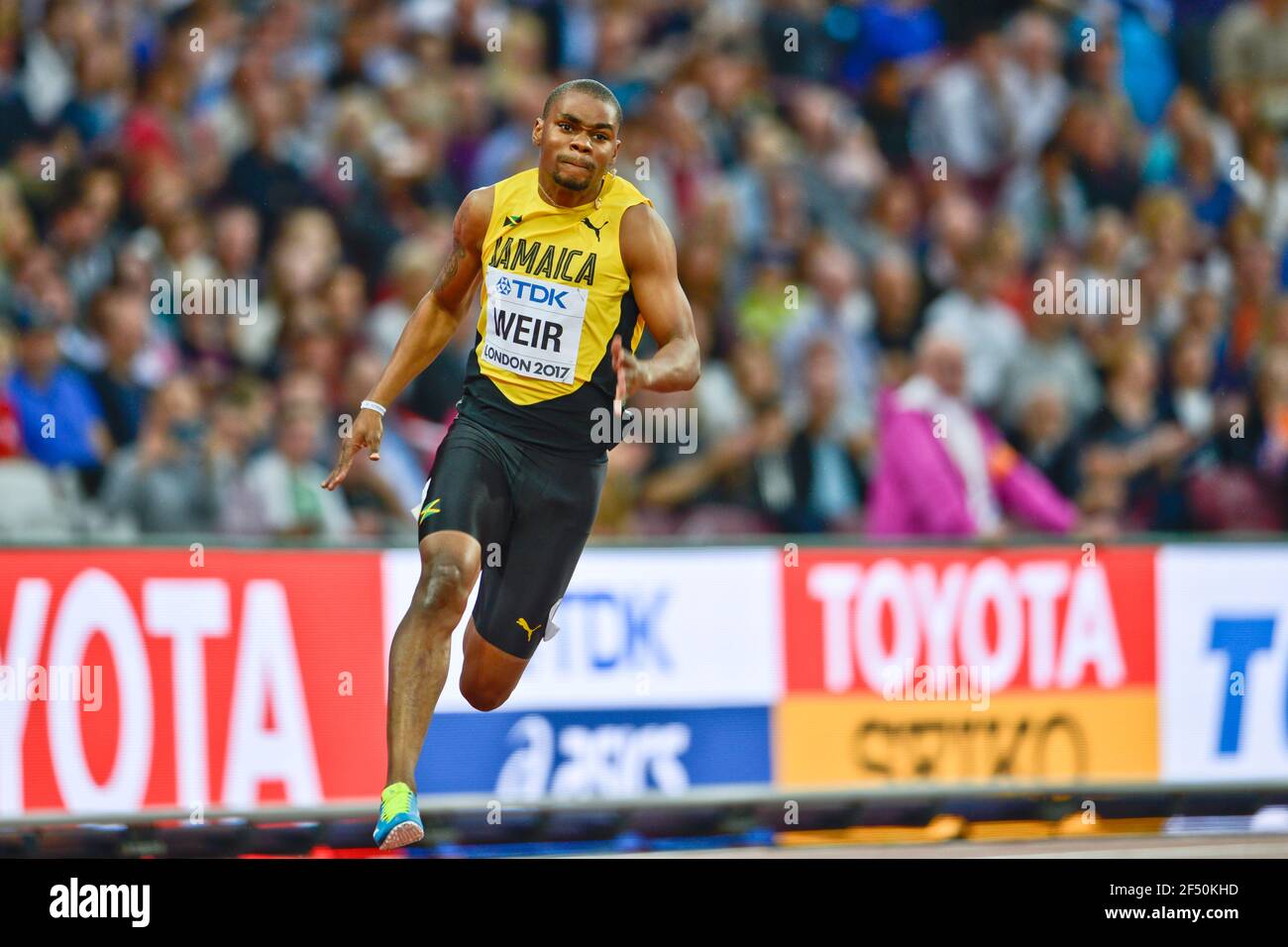 Warren Weir (Jamaica). 200 metres men, heats. IAAF World Championships