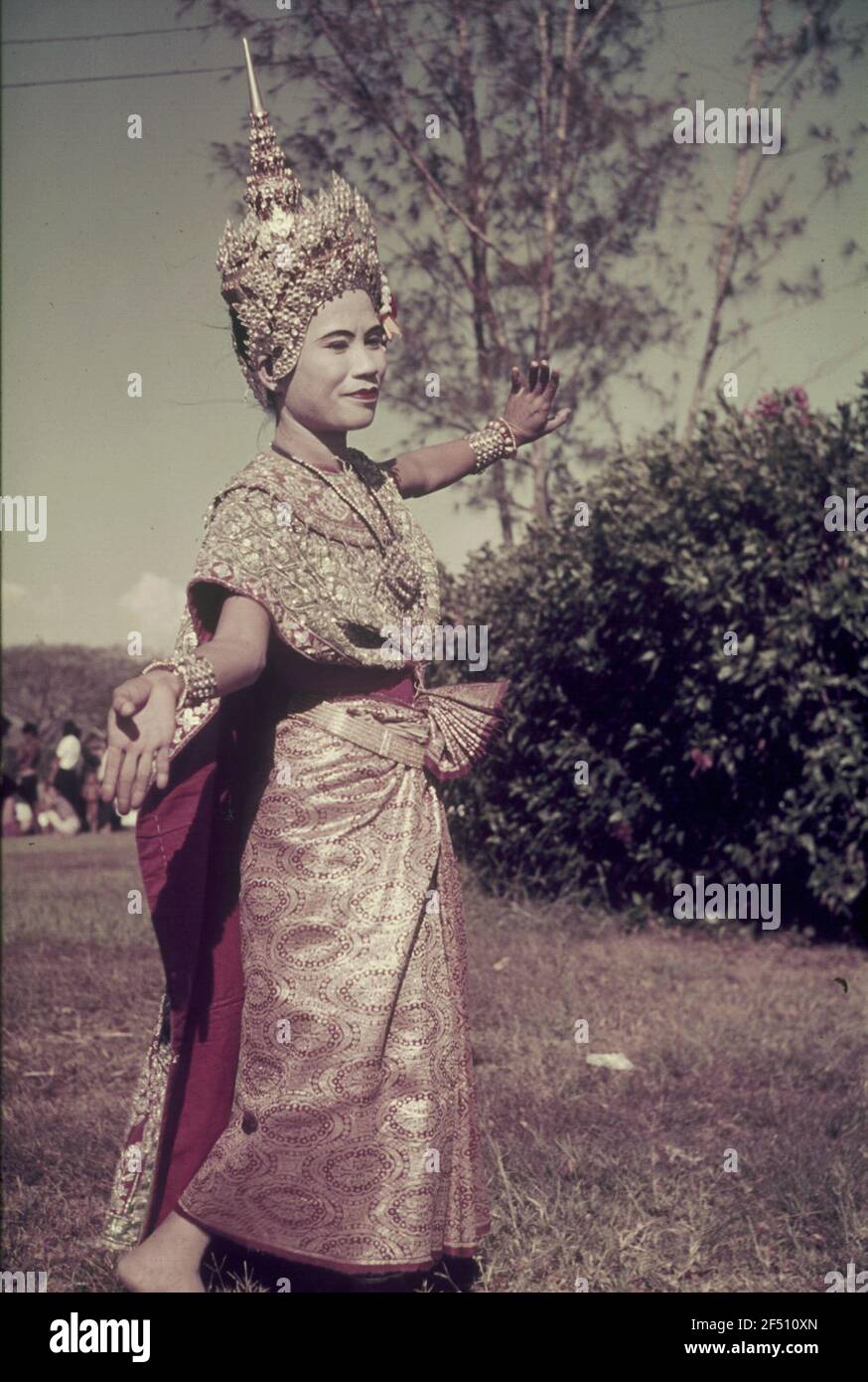 Travel photos Asia. Temple dancer (maybe in Bangkok Stock Photo - Alamy
