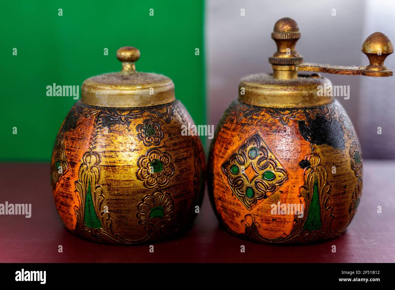 Vintage pepper and salt mill Stock Photo Alamy