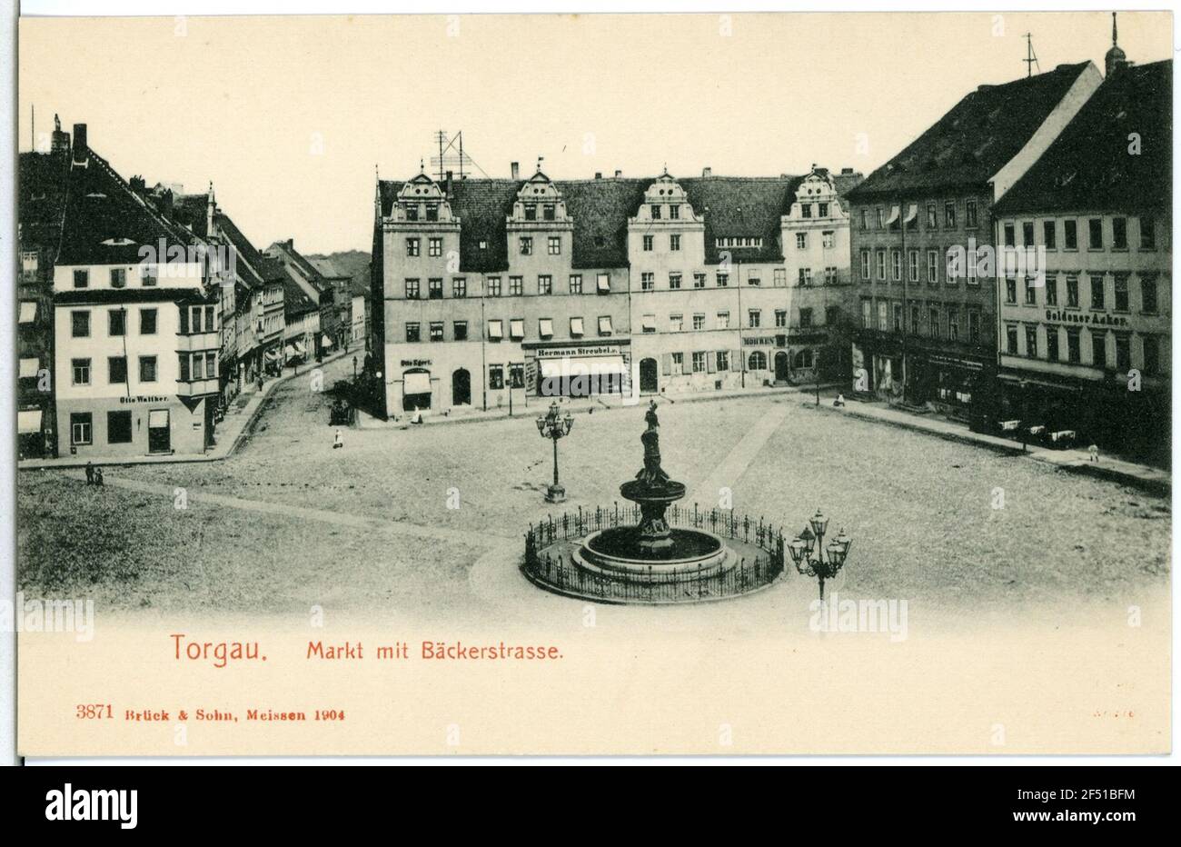 Market With Fountain Golden Anchor Bakery Road Torgau Market With 