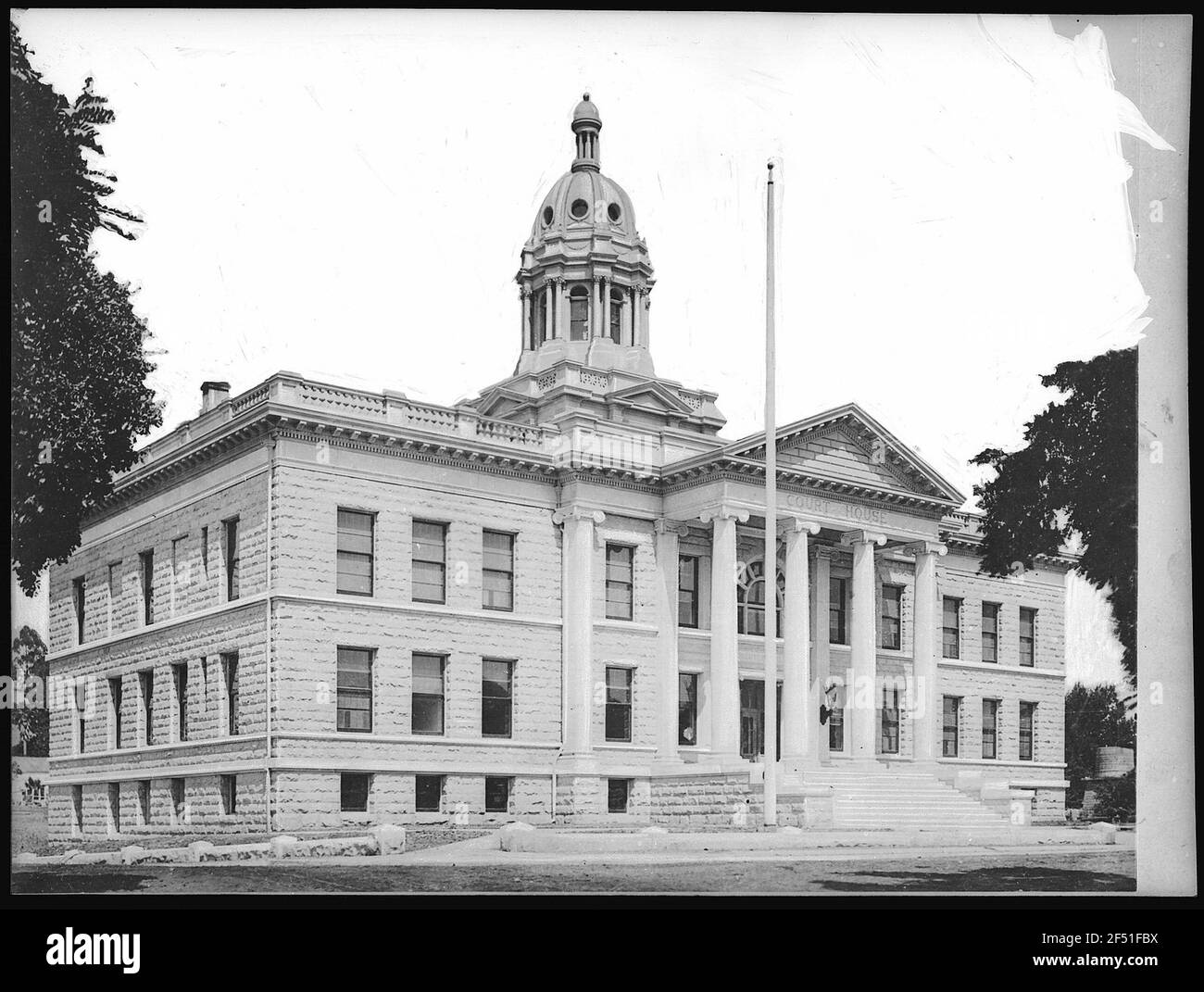Martinez. Courthouse of Contra Costa County Stock Photo Alamy
