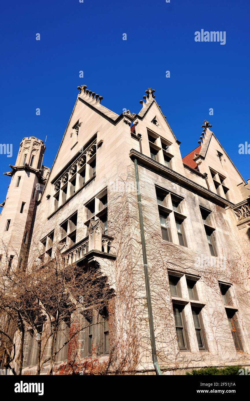 Eckhart hall hi-res stock photography and images - Alamy