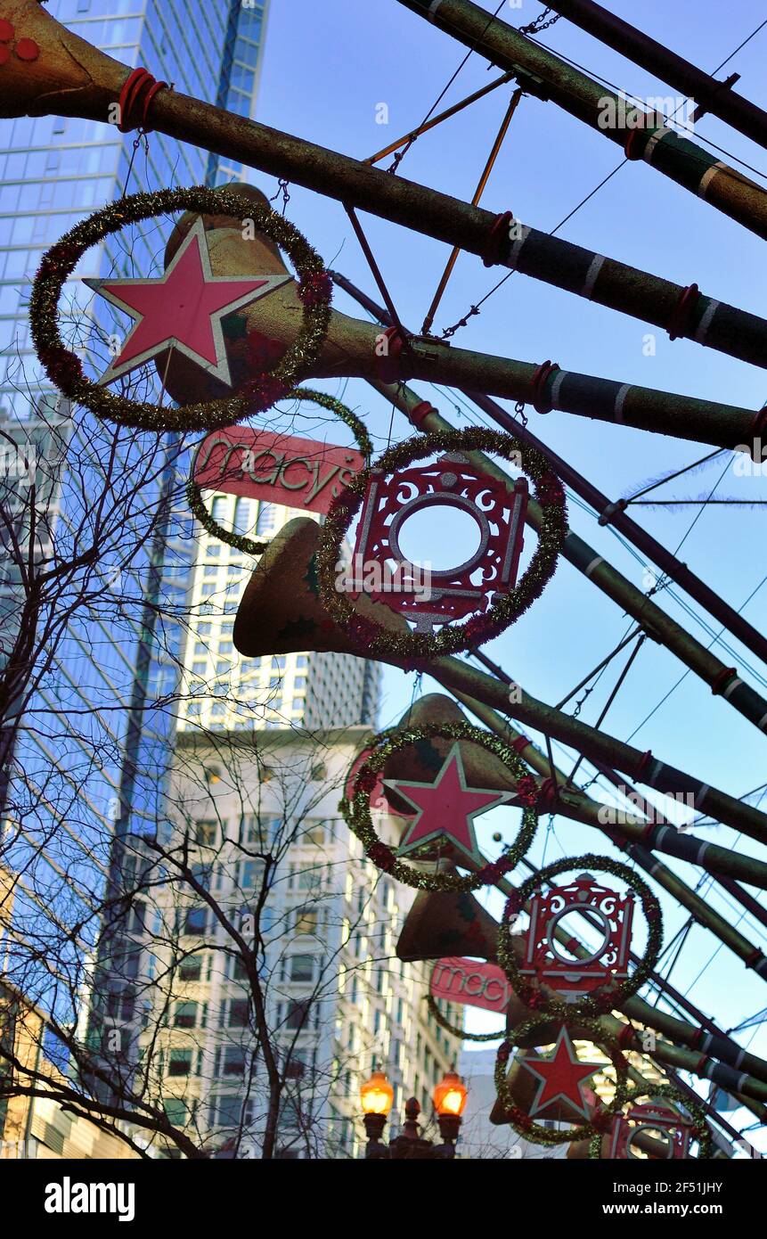 Chicago, Illinois, USA. Macy's on State Street in Chicago decorated for Christmas. Stock Photo