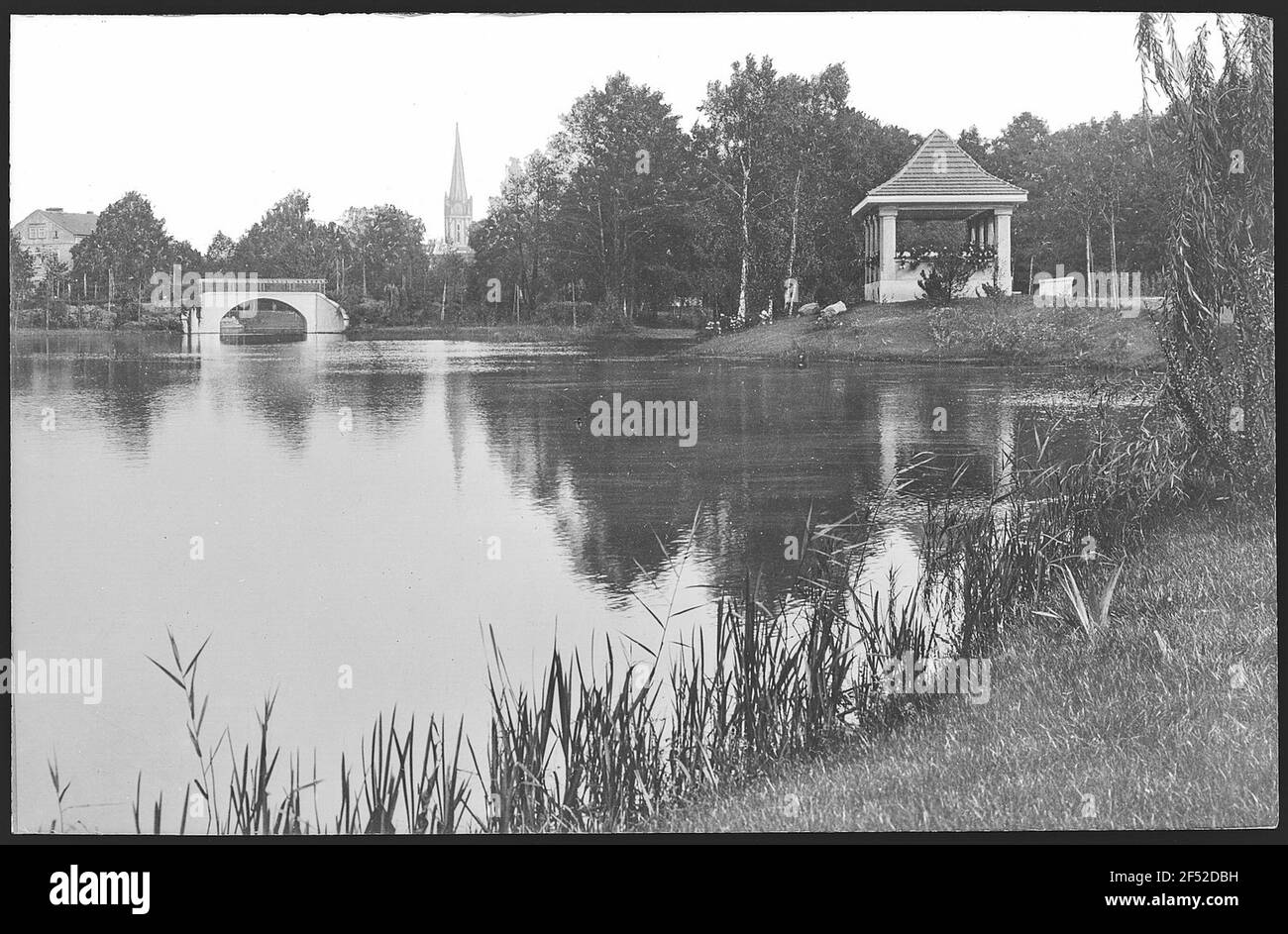 Recreation park in city Black and White Stock Photos & Images - Alamy