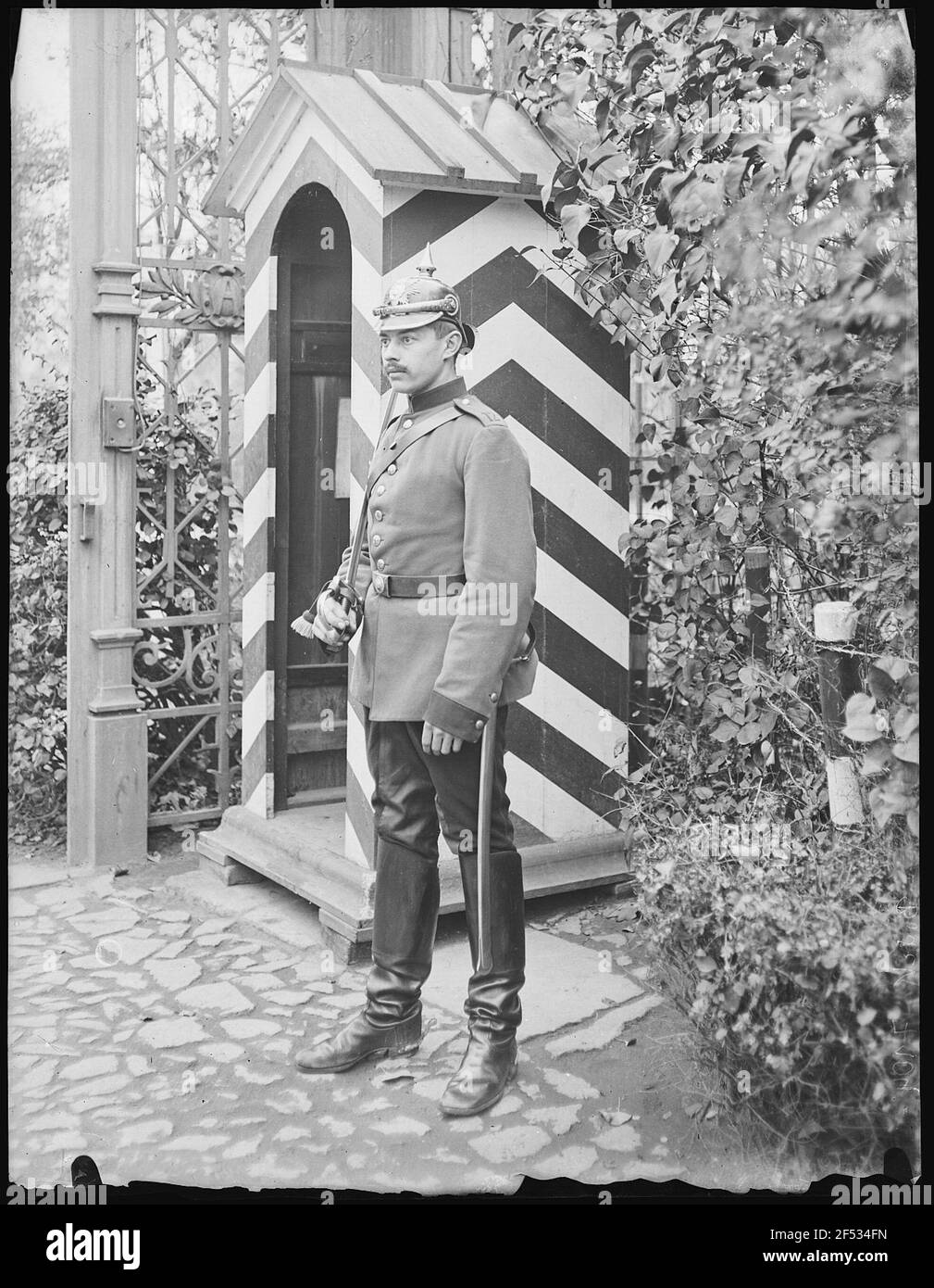 Dresden. Post office at the main entrance to the barracks Stock Photo Alamy