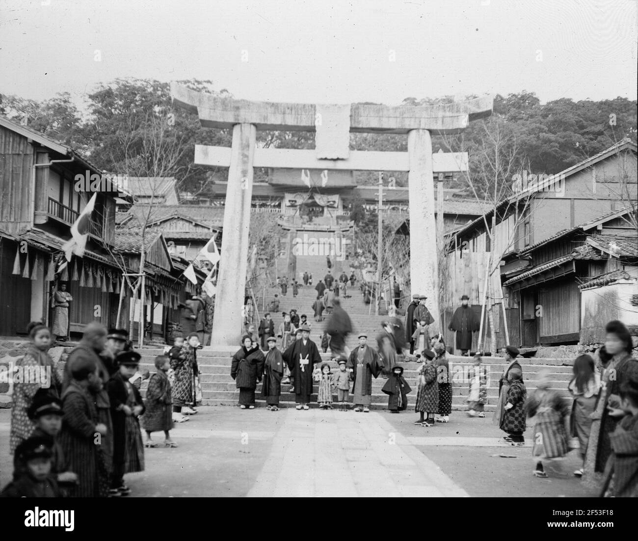 Stairs with Torii to Suwa Shrine (? Suwasan) of 1625 Stock Photo Alamy