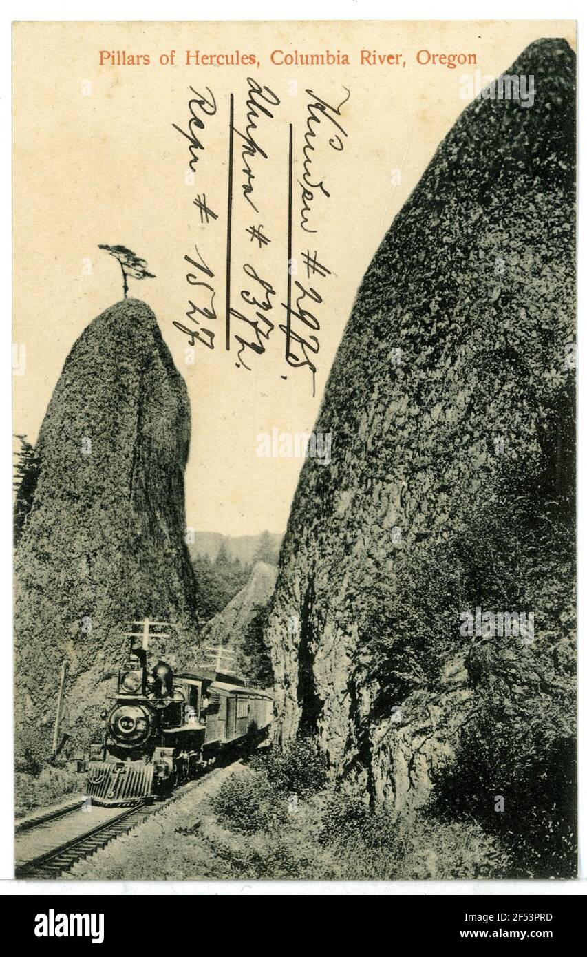Pillars of Hercules, Columbia River, Oregon Oregon. Pillars of Hercules