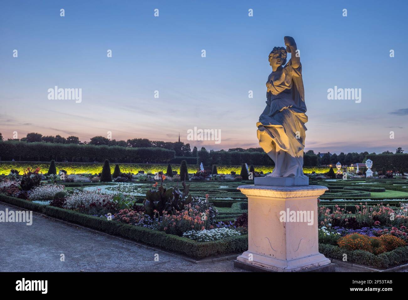 Klugheit High Resolution Stock Photography And Images Alamy