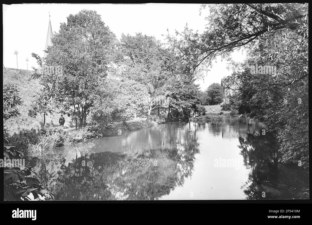 Thermal pond Black and White Stock Photos & Images - Alamy