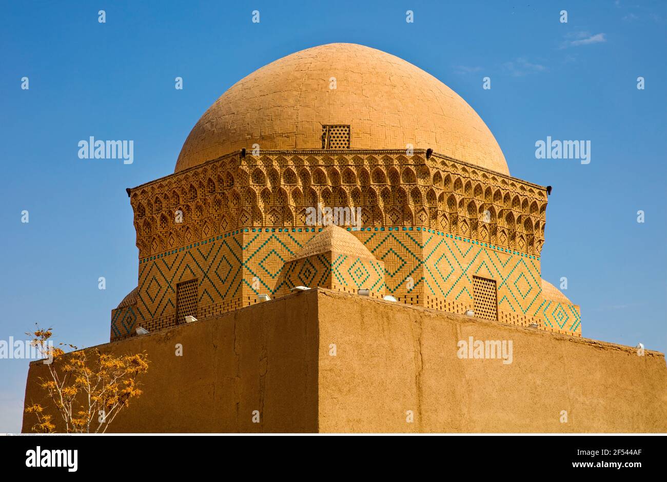 geography / travel, old town, Yazd, Zendan-e Iskandar, exterior view ...
