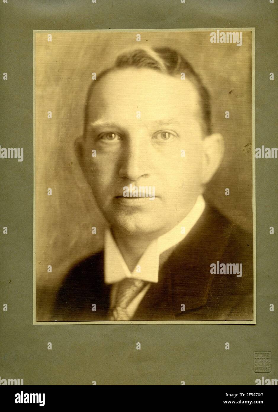 Theodor Blumer (1881-1964; Composer, conductor). Photography (vintage print with negative retouching on cardboard; with embossing stamp of the studio Recto) by Hugo Erfurth, Dresden 1916 Stock Photo