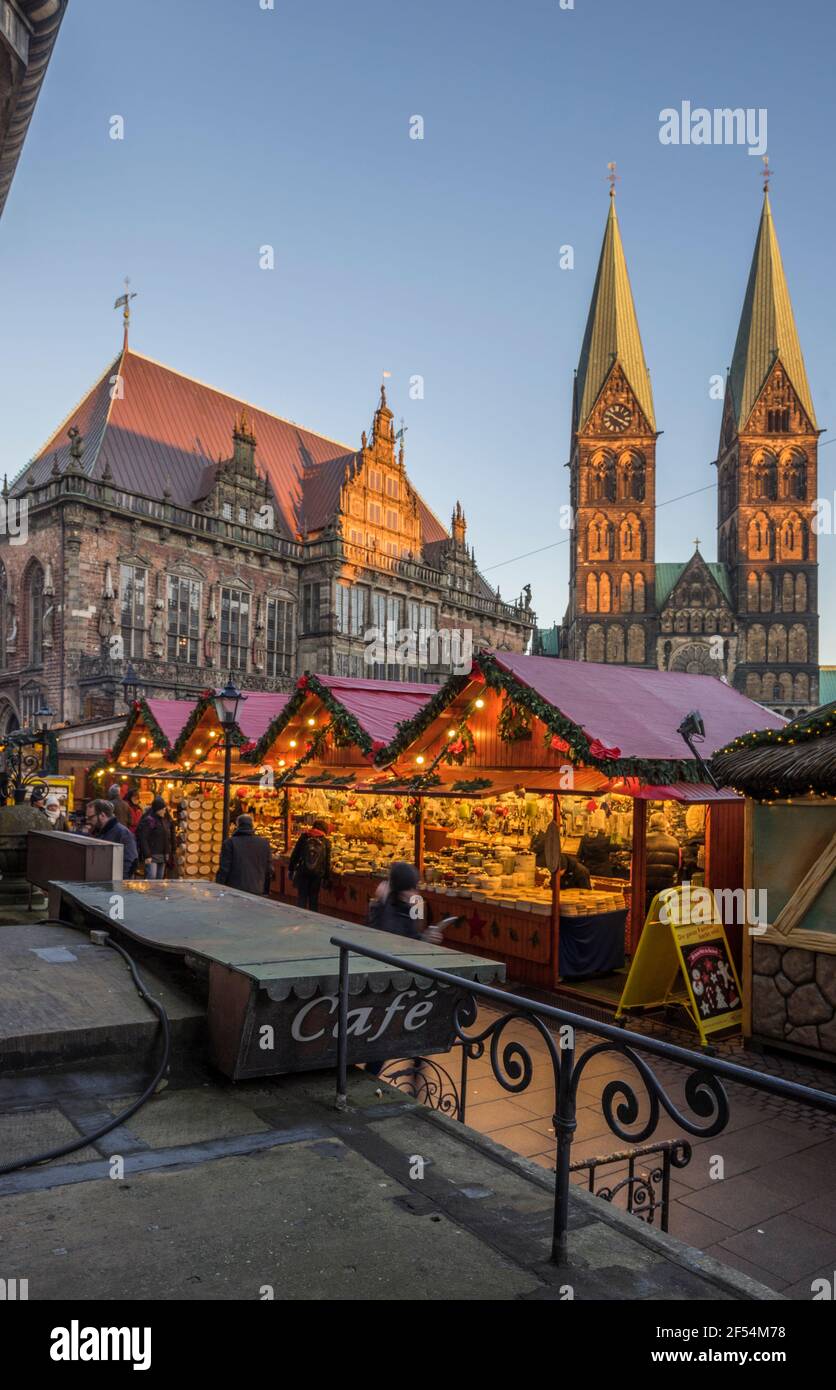 geography / travel, Germany, Bremen, Christmas market in the evening, Additional-Rights-Clearance-Info-Not-Available Stock Photo