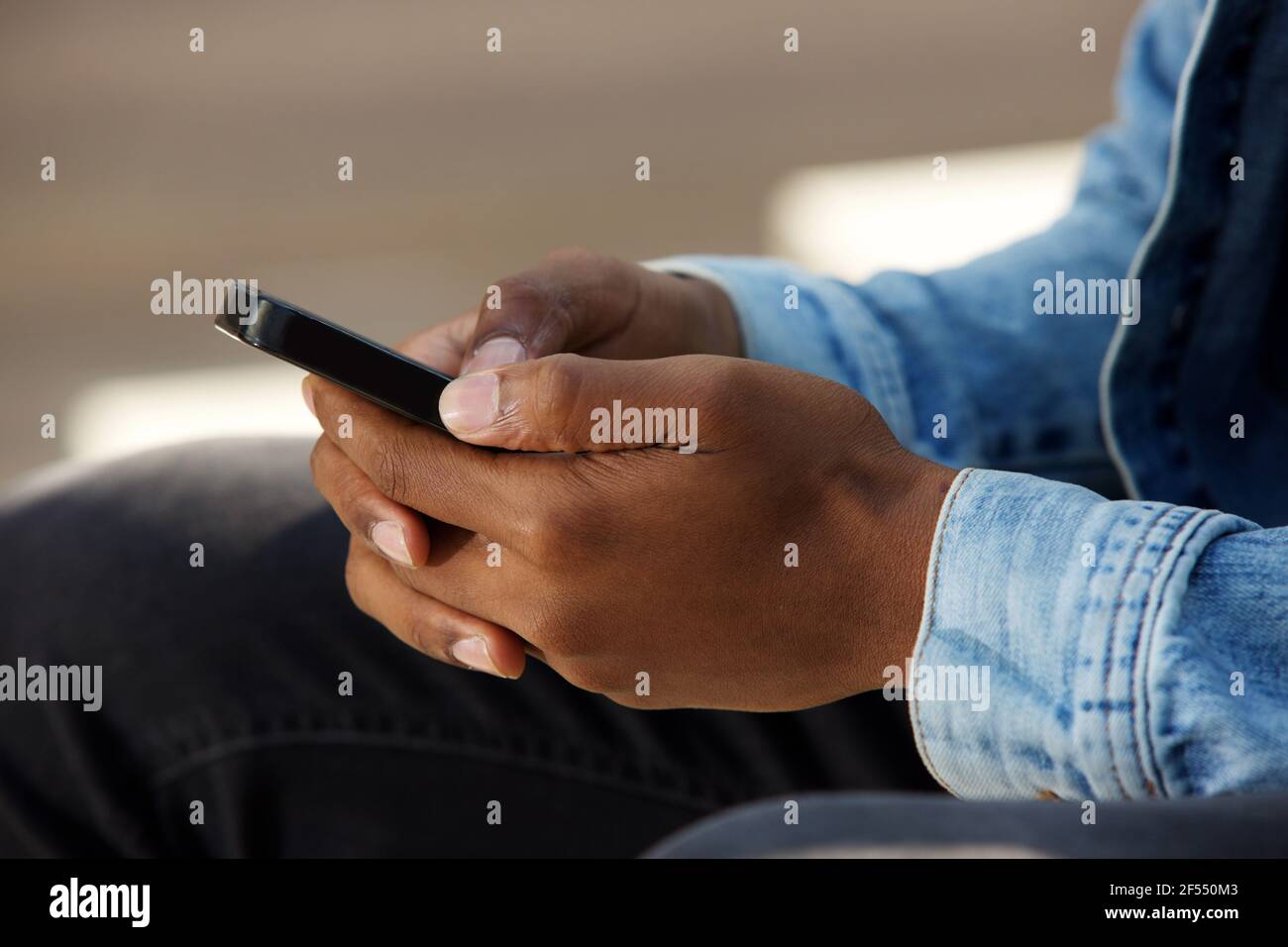 Cellphone part life portrait hi-res stock photography and images - Alamy
