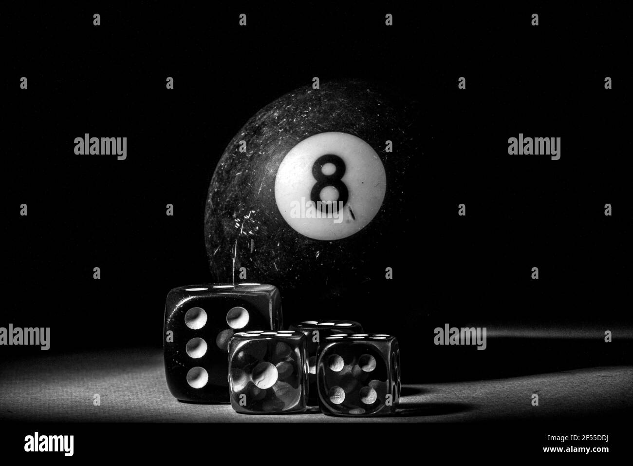8 ball with dice hi-res stock photography and images - Alamy