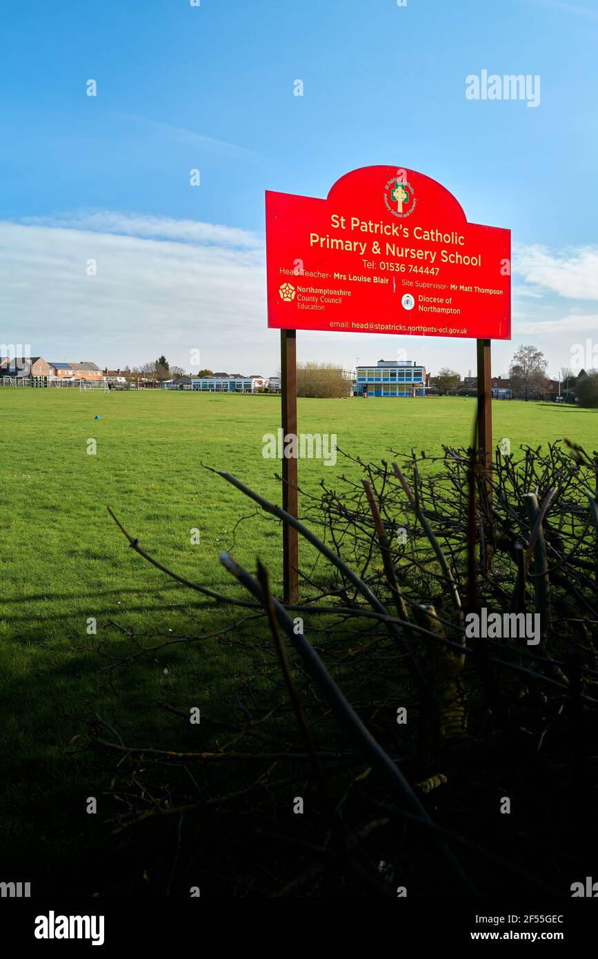 St patricks primary school hi-res stock photography and images - Alamy