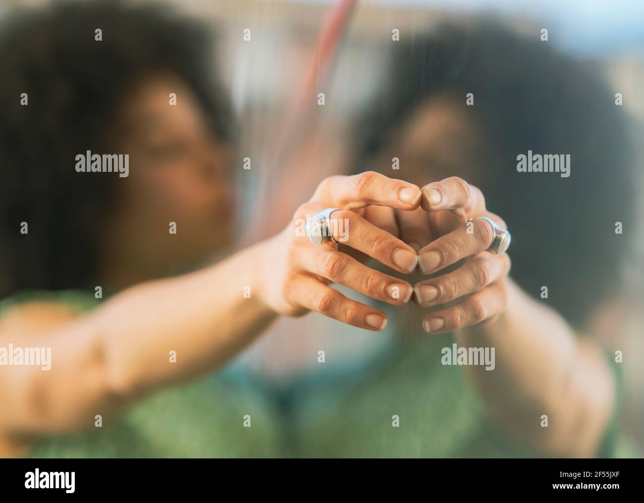 Hand touching wall hires stock photography and images Alamy