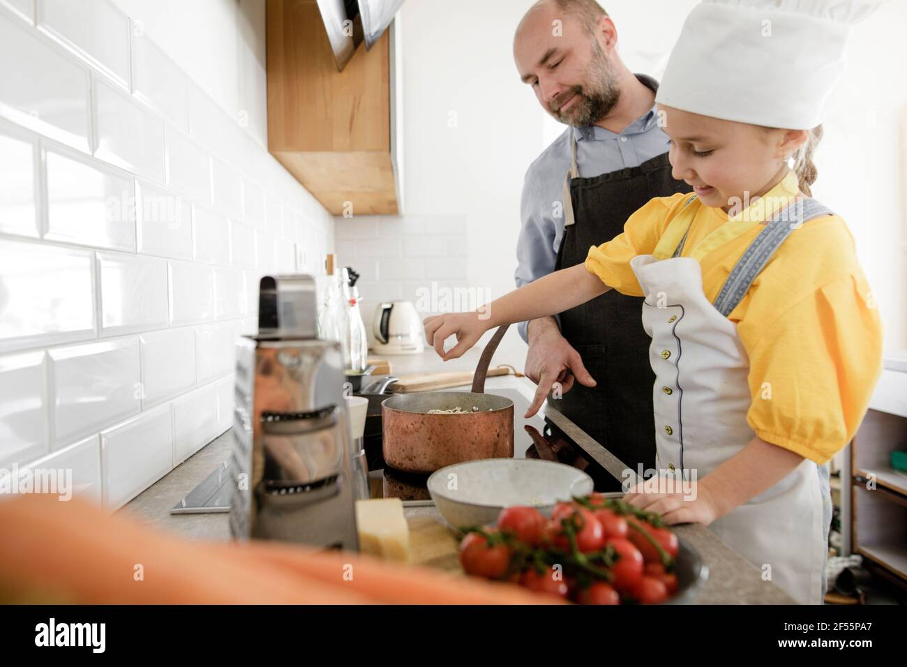 Man Wearing Apron and Cooking Stock Photo - Image of preparing, healthy:  31670526