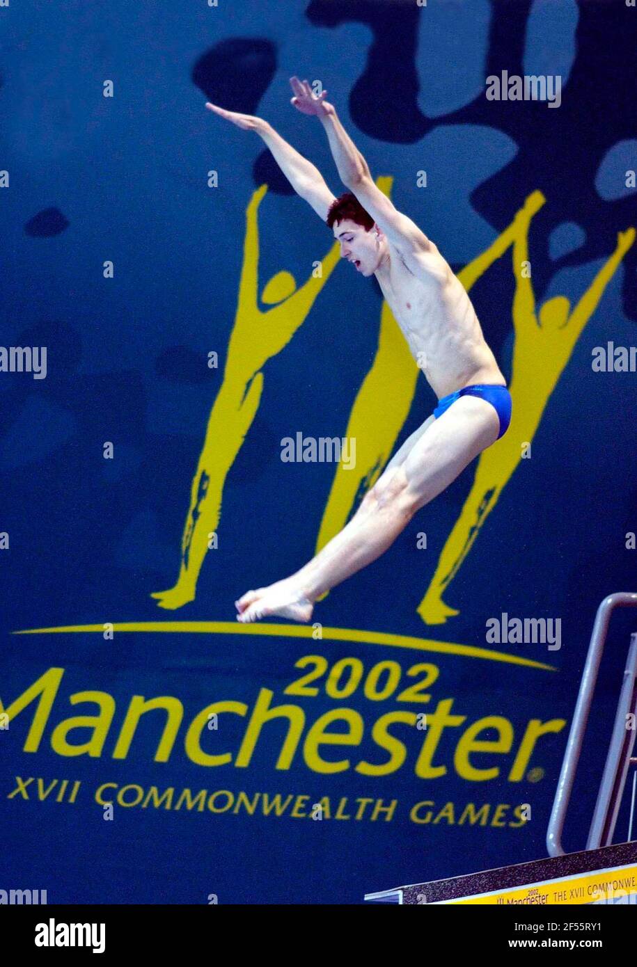 COMMONWEALTH GAMES IN MANCHESTER PLATFORM DIVING TRAINING 25/7/2002