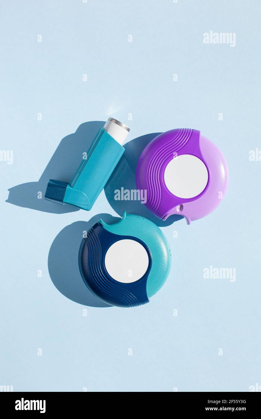 asthma inhaler medicine. medical treatment Stock Photo Alamy
