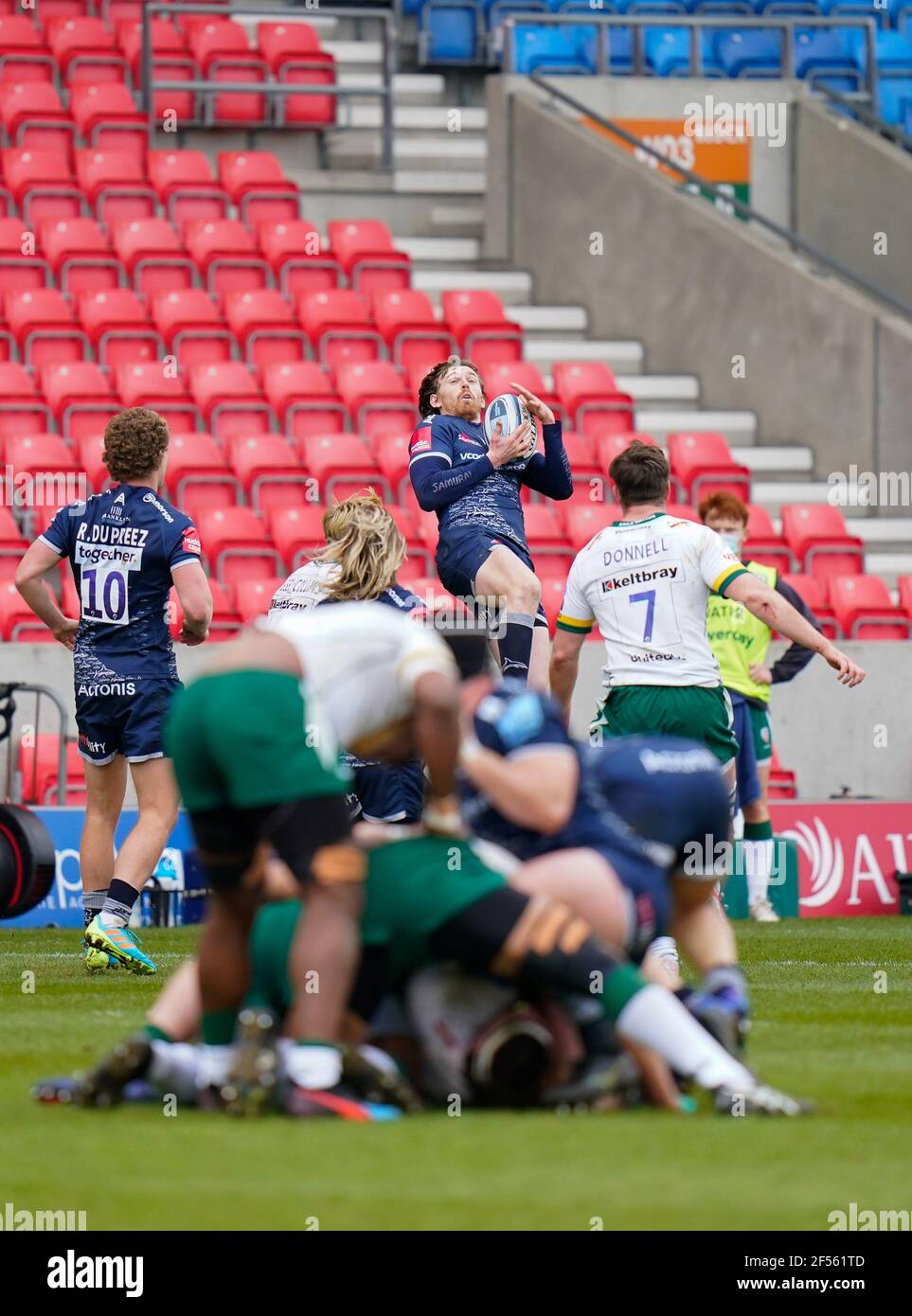 Sale Sharks full back Simon Hammersley catches a high kick during a ...