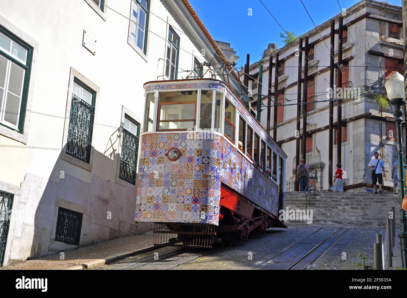 Gloria Funicular (Ascensor da Gloria) is a funicular railway line in ...