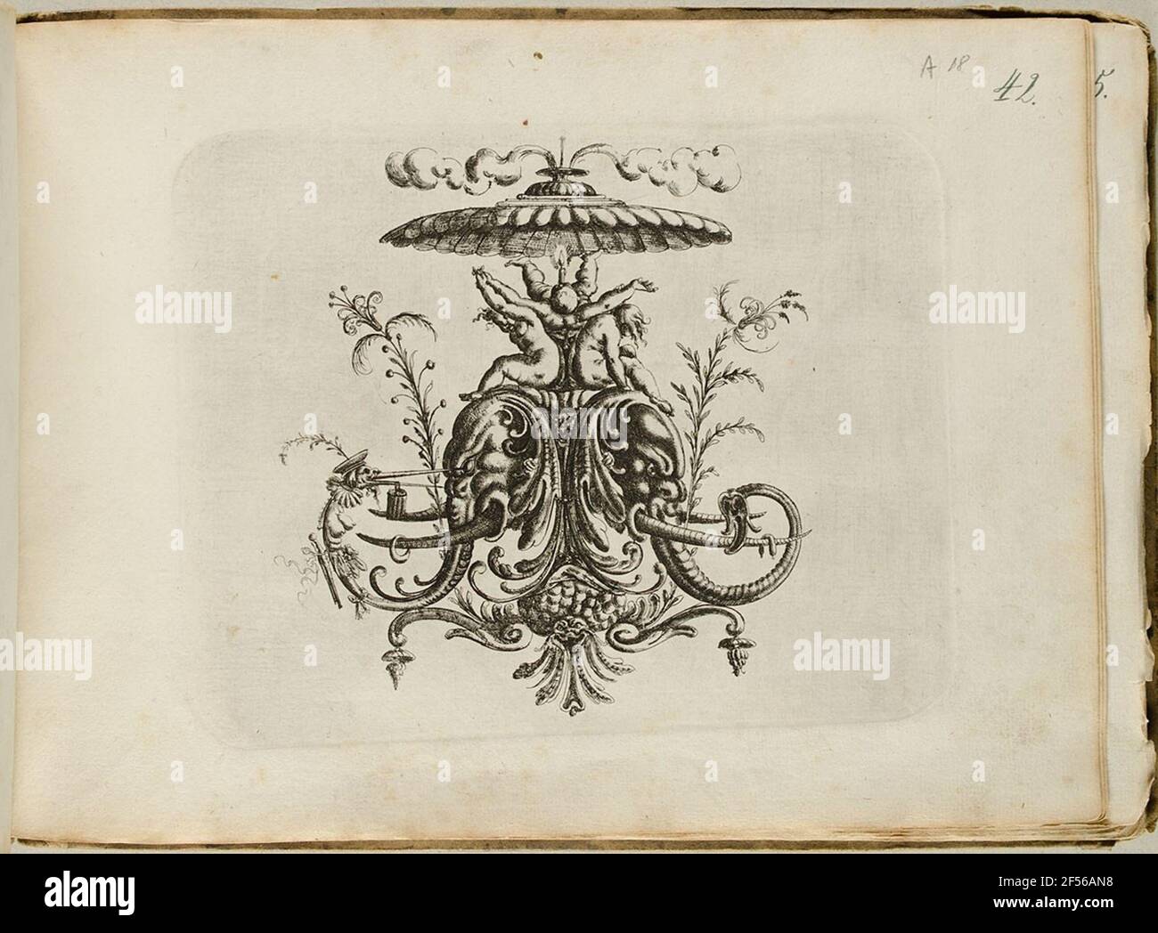 Groteskes hi-res stock photography and images - Alamy