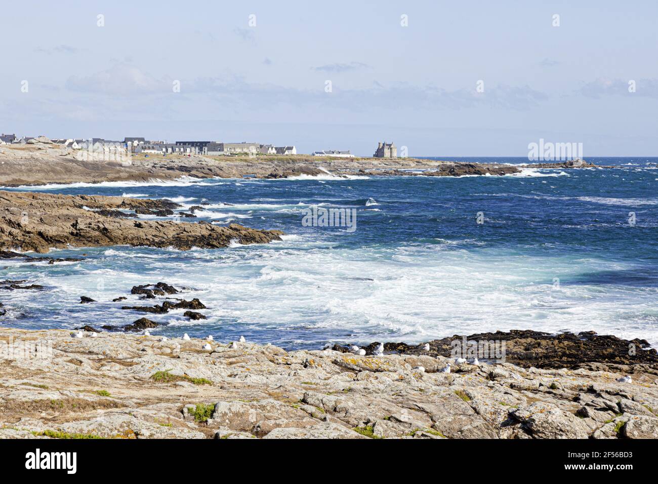 The western coast of the Quiberon Peninsula - the Cote Sauvage - at Beg er Goalennec, Brittany, France Stock Photo
