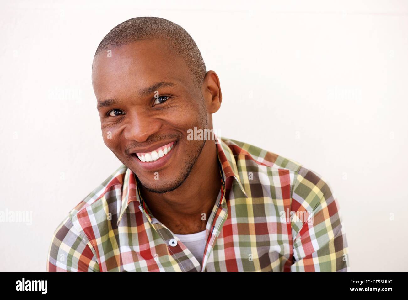 Cheerful young black man hi-res stock photography and images - Alamy