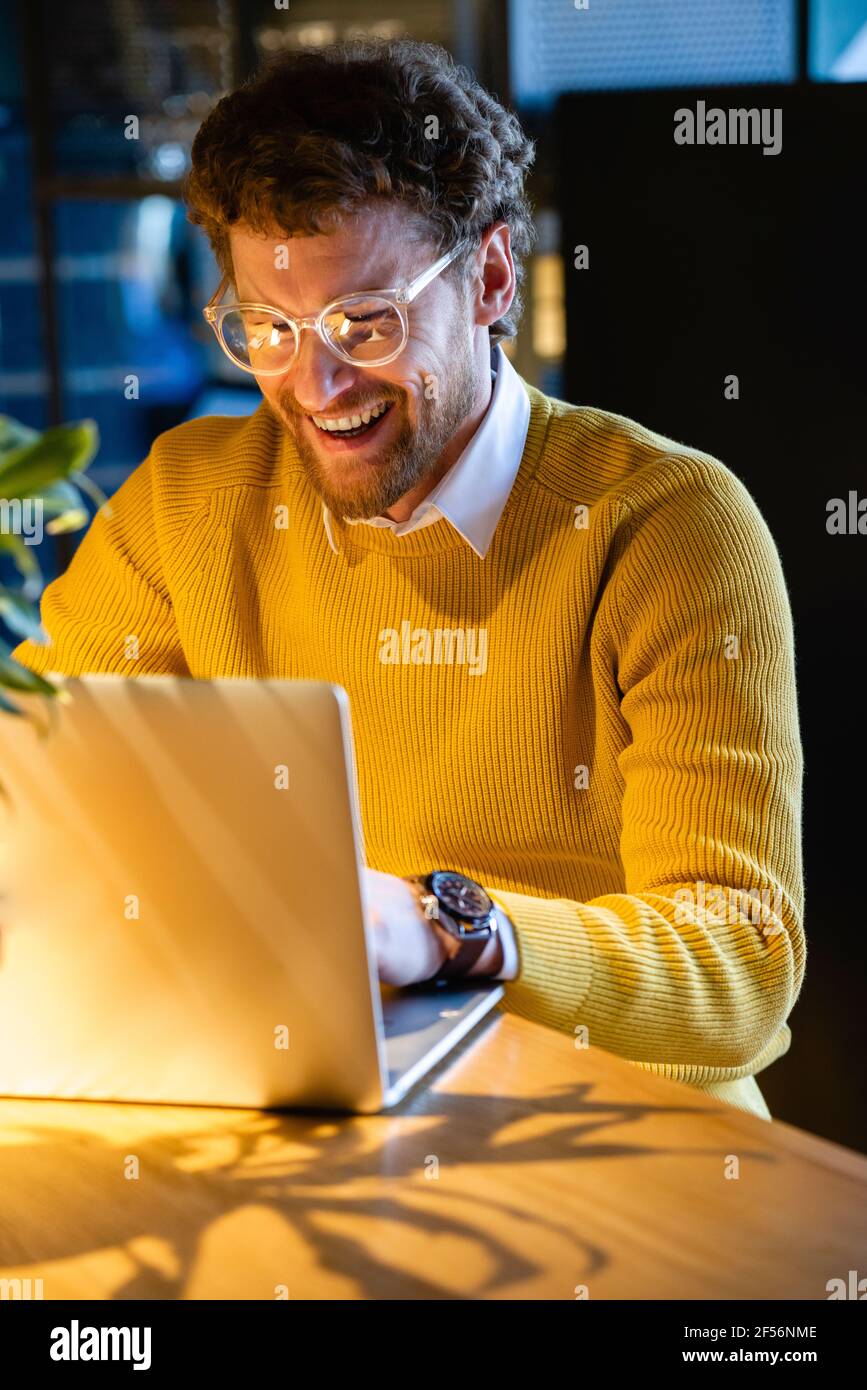 Male business owner working computer hi-res stock photography and ...