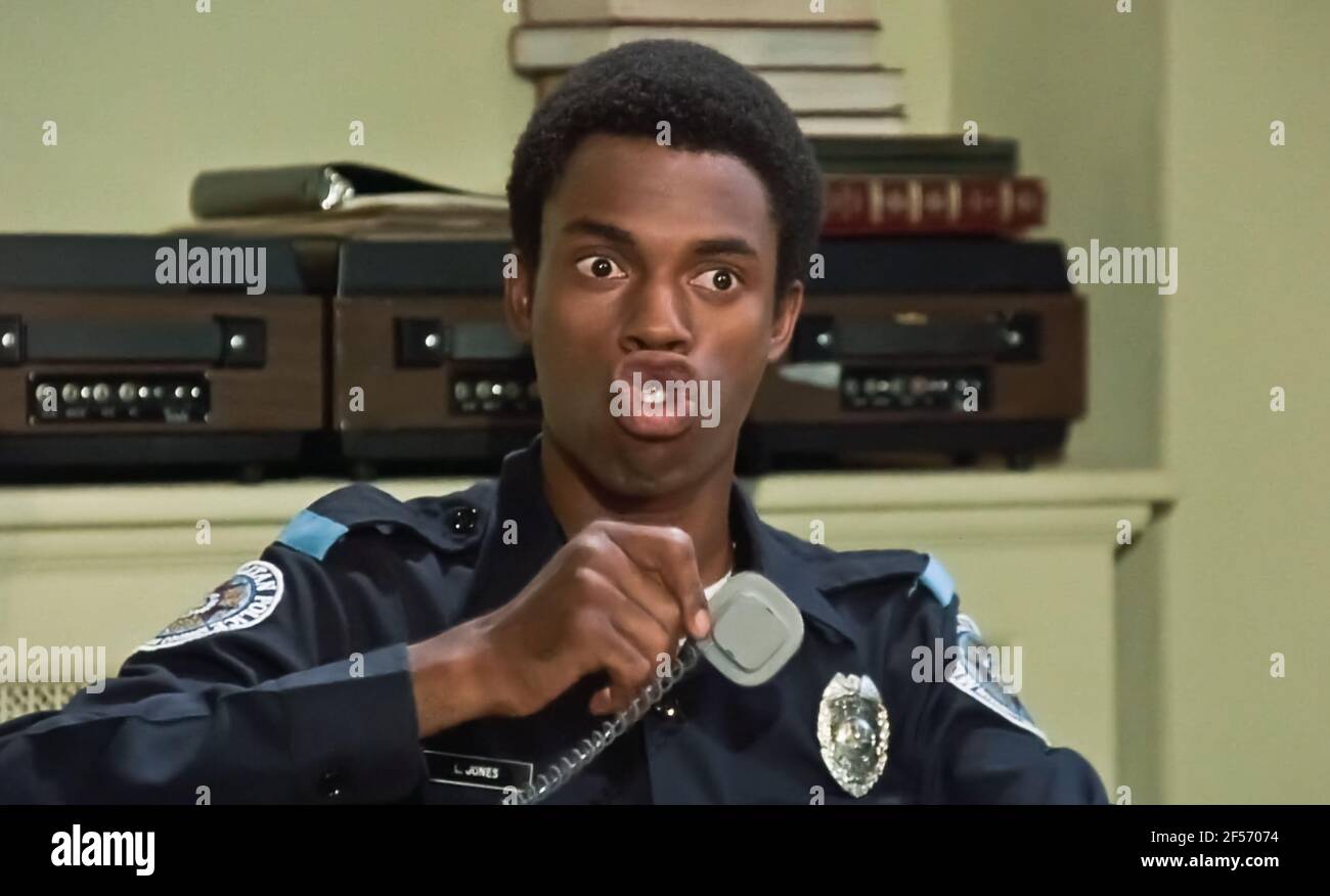 USA. Michael Winslow in a scene the (C)Warner Bros. film: Police Academy  (1984). Plot: A group of good-hearted, but incompetent misfits enter the police  academy, but the instructors there are not going
