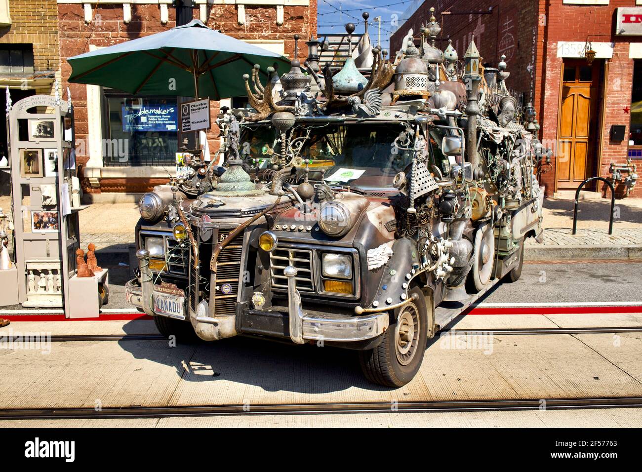 Vanadu; One of four extravagant junk art cars by Clarke Bedford at street fair in Washington, DC Stock Photo