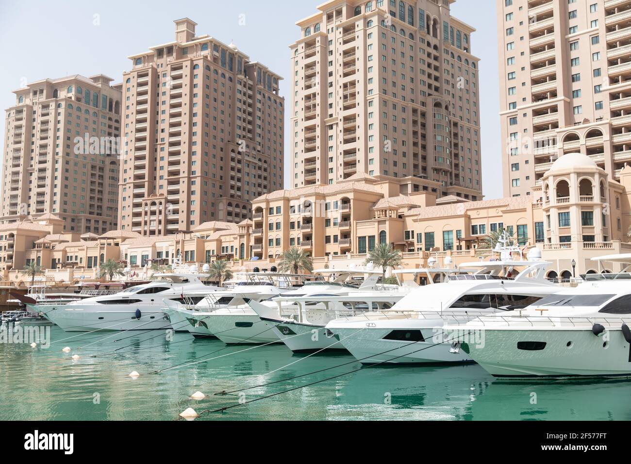 The Pearl, Doha, Qatar Stock Photo Alamy