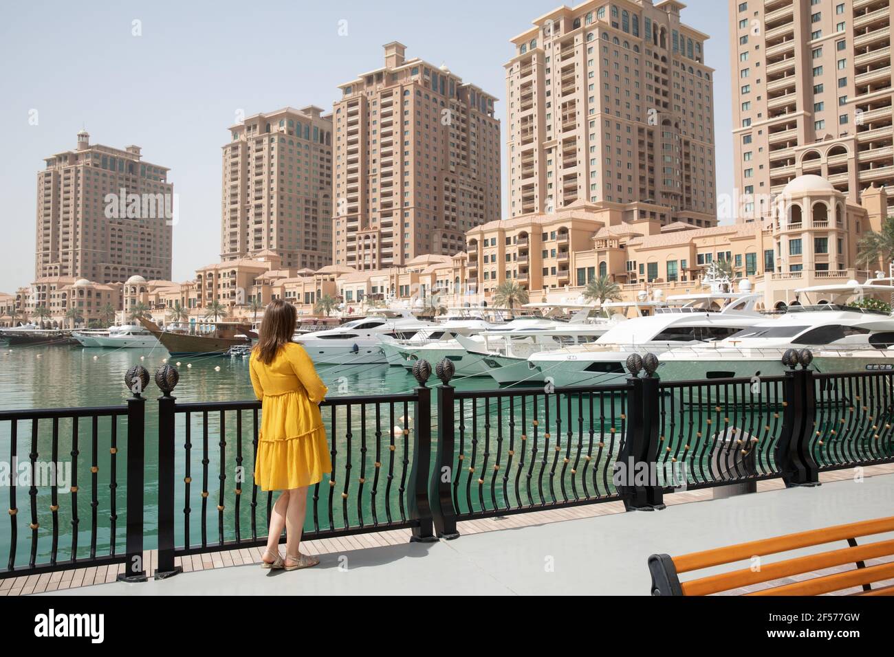 The Pearl, Doha, Qatar Stock Photo Alamy