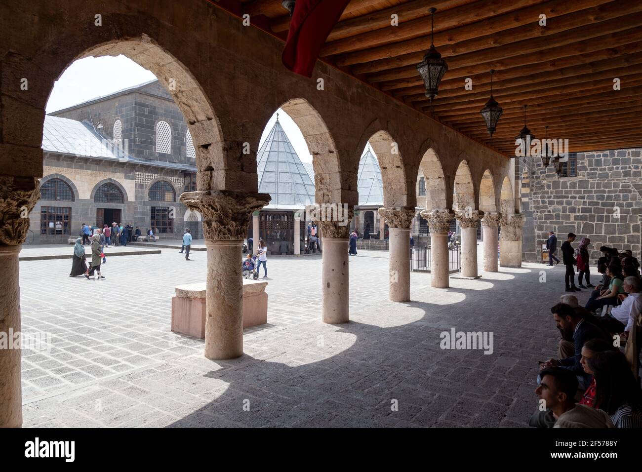 The Ulu Mosque-The Great Mosque of Diyarbakır is the oldest and one of ...