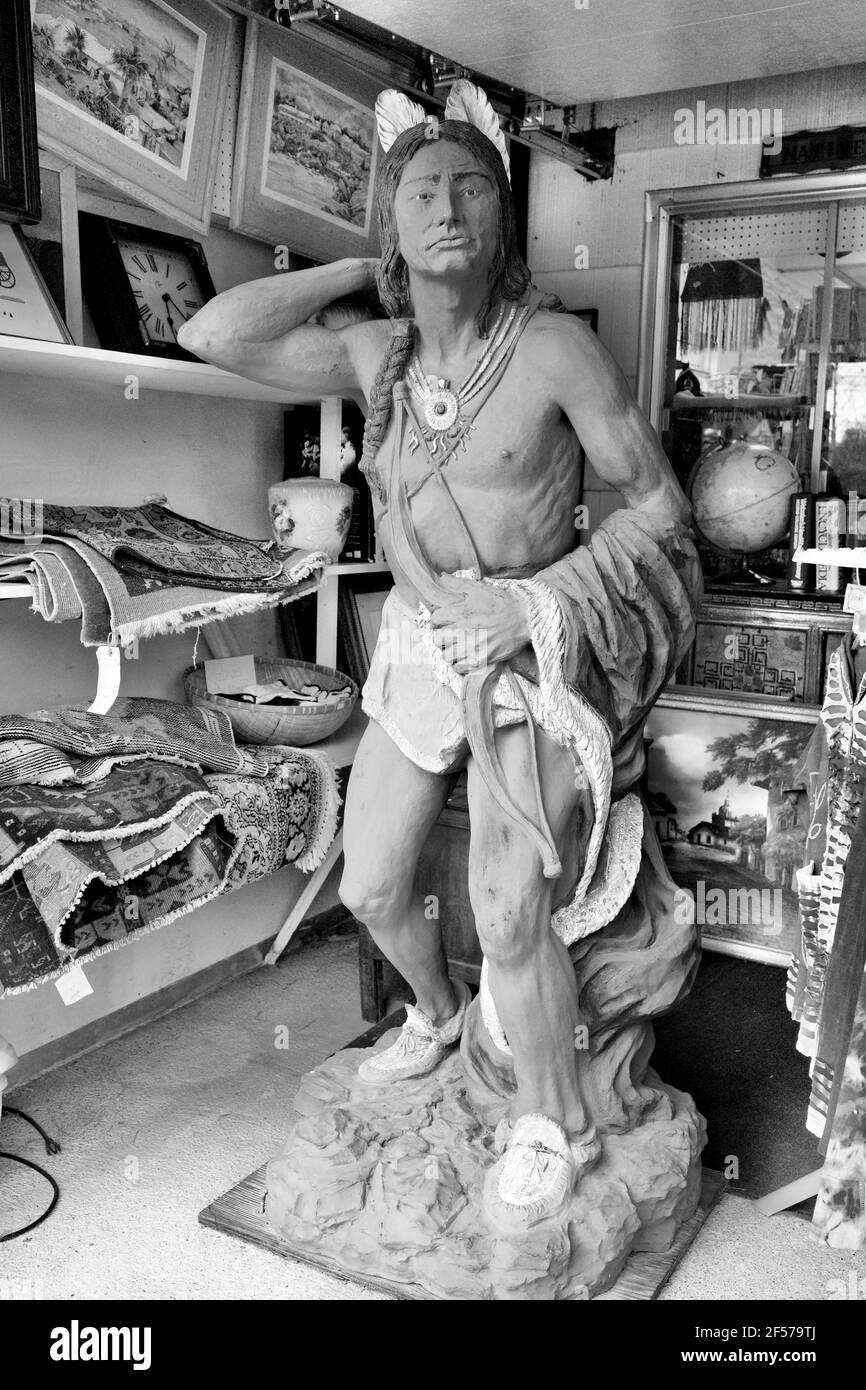 Native Trading Post Native View Trading Post is gift emporium on the Mohawk Trail since the ...