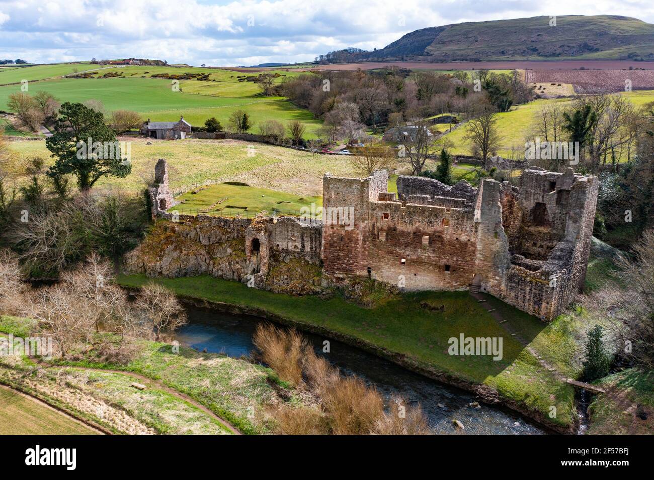 Aerial view of Hailes Castle beside River Tyne in East Lothian, Scotland,  UK Stock Photo - Alamy, image size:1300x956