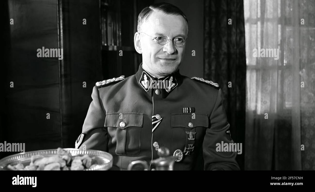 USA. Andrzej Seweryn in a scene the (C)Universal Pictures film