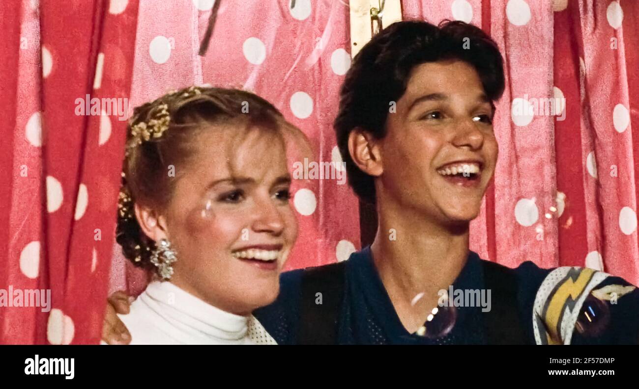Usa ralph macchio and elisabeth shue in a scene the c columbia