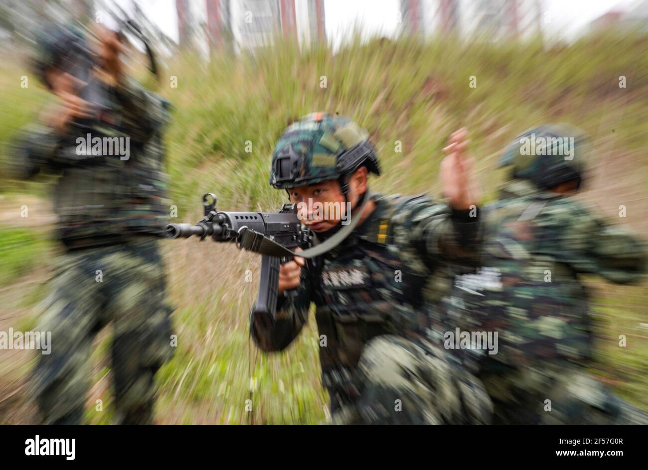QINZHOU, CHINA - MARCH 24, 2021 - A field anti-terrorism training of the armed police in Qinzhou, Guangxi Zhuang Autonomous Region, China, March 24, 2021. (Photo by Chai Hao / Costfoto/Sipa USA) Credit: Sipa USA/Alamy Live News Stock Photo