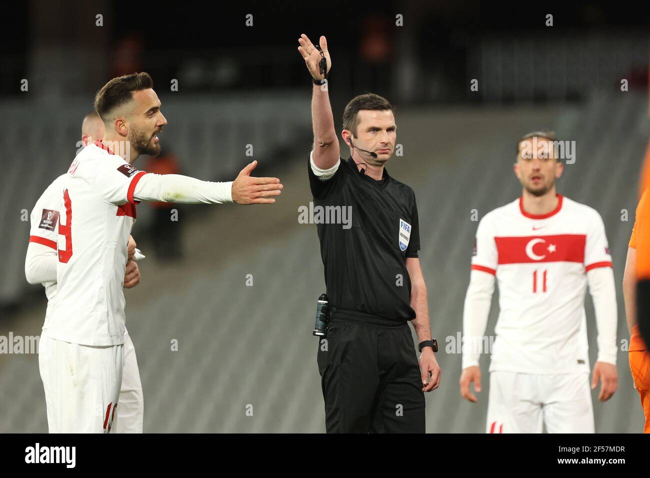 ISTANBUL, 24-03-2021, Ataturk Olympic Stadium. European Qualifiers Group G for the FIFA World Cup 2022. Turkey - Netherlands. referee Michael Oliver (Photo by Pro Shots/Sipa USA) *** World Rights Except Austria and The Netherlands *** Stock Photo