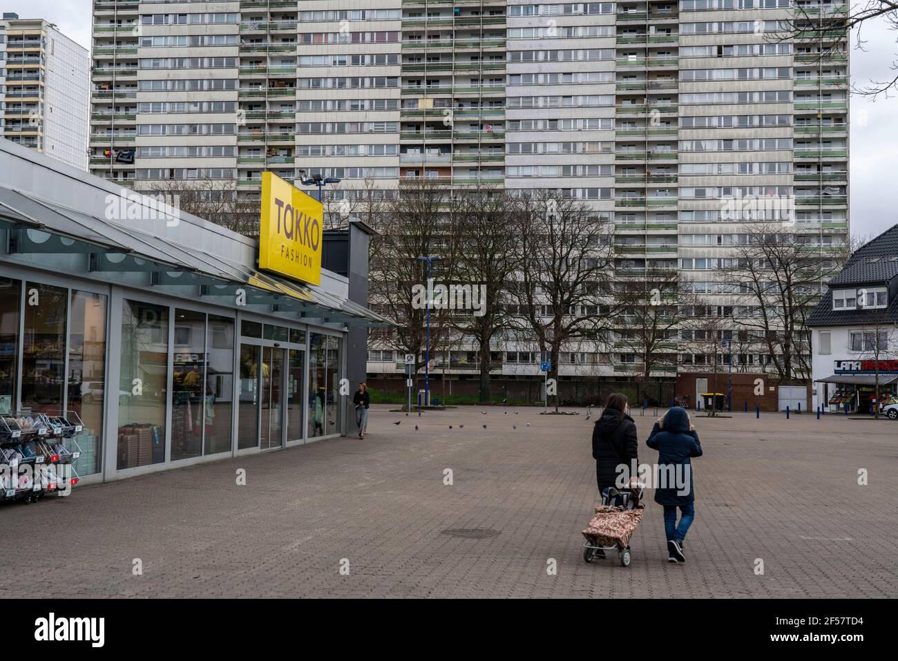 Duisburg-Hochheide, large housing estate Wohnpark Hochheide, 6 20 ...