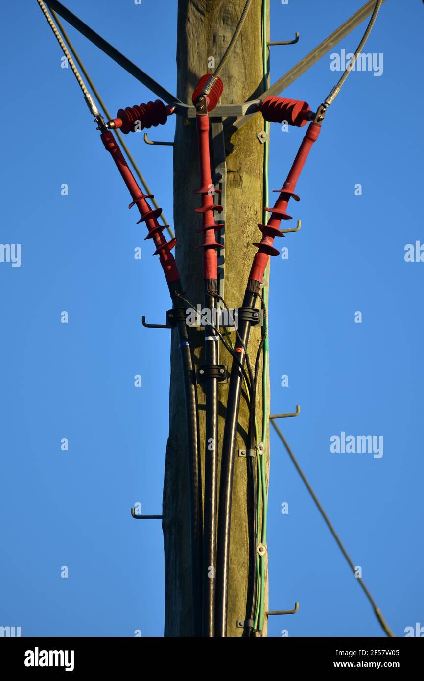 Three phase terminal hires stock photography and images Alamy