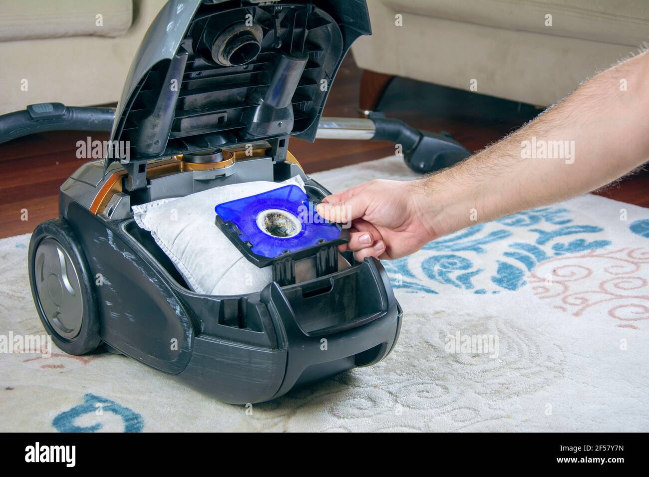 Vacuum decay hires stock photography and images Alamy