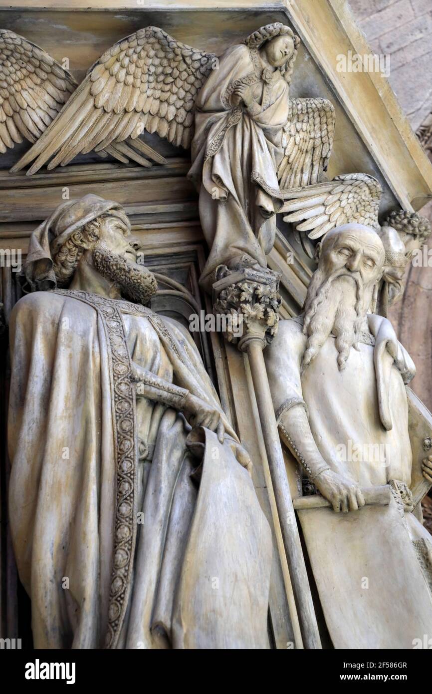 Hall of Architecture with plaster casts of architectural masterpiece