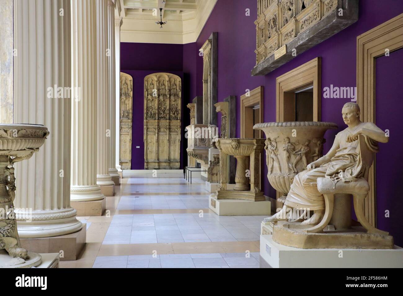 Hall of Architecture with plaster casts of architectural masterpiece