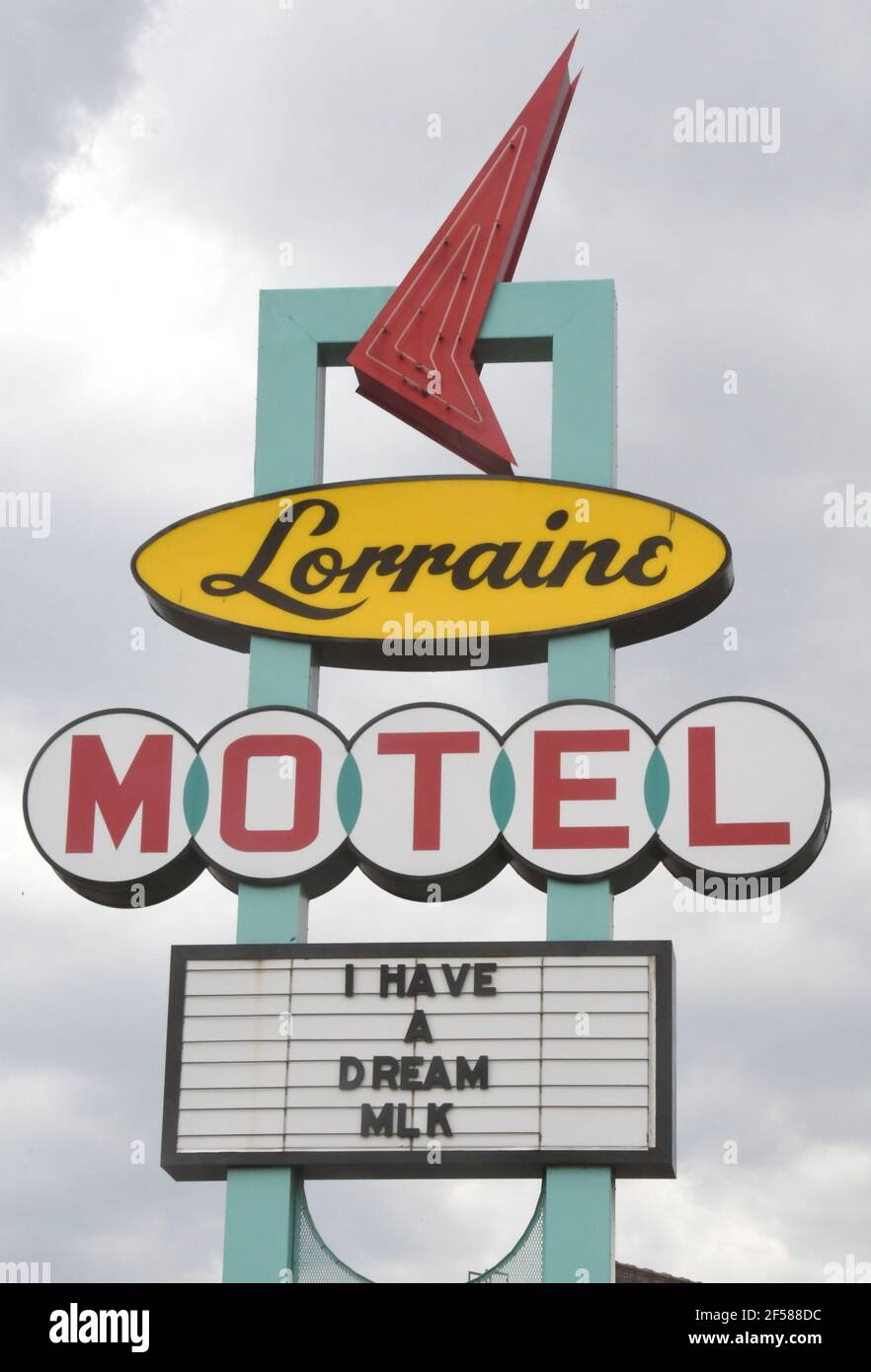 Memphis, Tennessee, USA. 17th Mar, 2021. A wreath marks the spot where