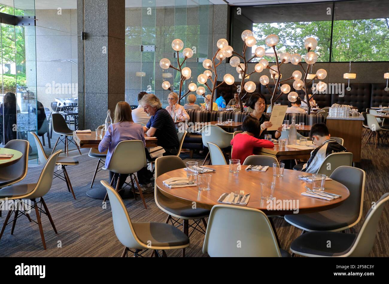 Carnegie museum of art pittsburgh hires stock photography and images